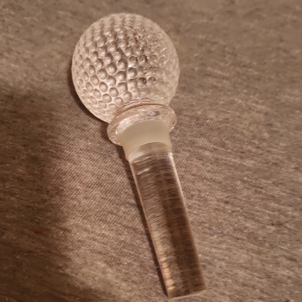 Mikasa Clear Textured Glass Bottle Stopper With Golf Ball Top